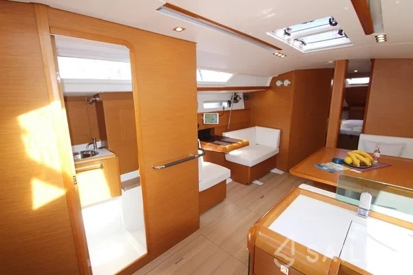 Sun Odyssey 449 - Yacht Charter Sailica