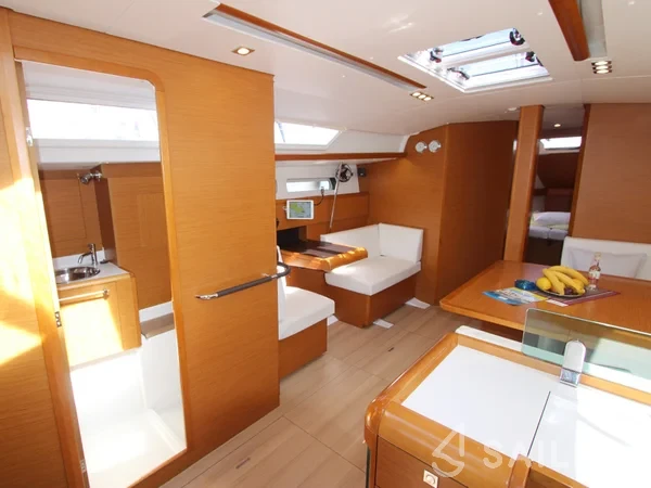 Sun Odyssey 449 - Yacht Charter Sailica