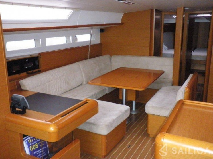 Sun Odyssey 509 - Yacht Charter Sailica
