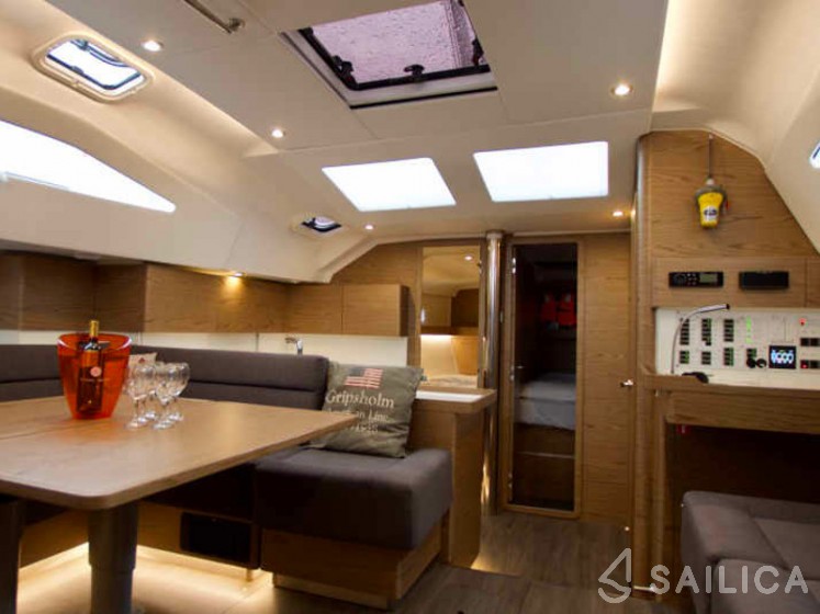 Elan 50 Impression - Yacht Charter Sailica