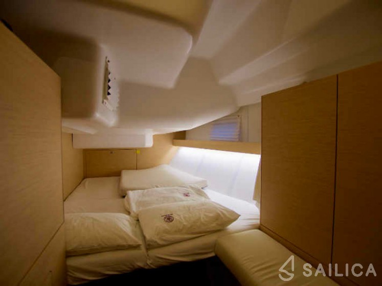 Elan 50 Impression - Yacht Charter Sailica