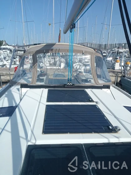 Sun Odyssey 519 - Yacht Charter Sailica