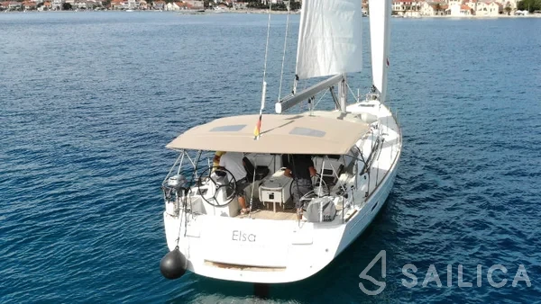 Sun Odyssey 519 - Yacht Charter Sailica