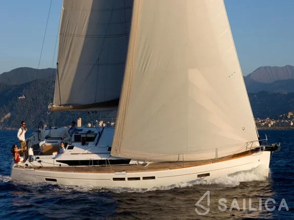 Sun Odyssey 519 - Yacht Charter Sailica