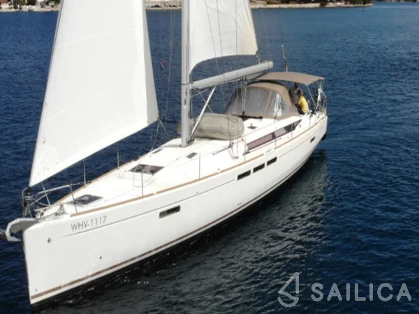 Sun Odyssey 519 - Yacht Charter Sailica