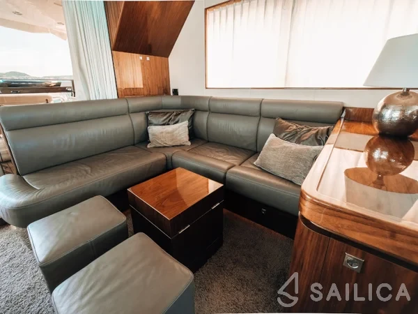 Elegance 60 Fly - Yacht Charter Sailica