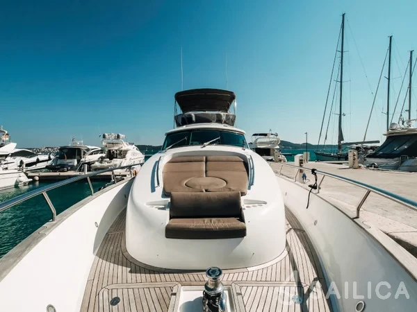 Elegance 60 Fly - Yacht Charter Sailica