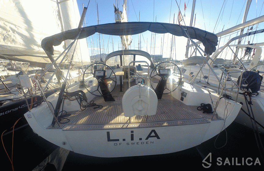 More 55 - Yacht Charter Sailica
