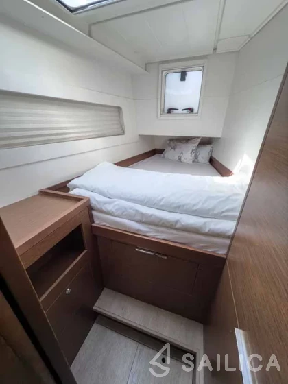Lagoon 40 - Yacht Charter Sailica
