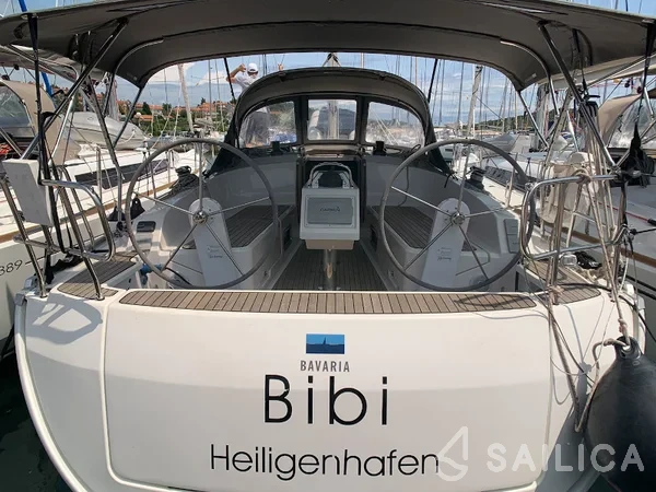 Bavaria 37 Cruiser - Yacht Charter Sailica
