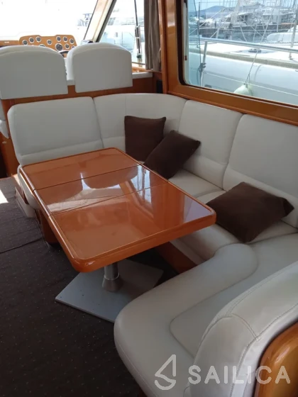 Antares 13.80 - Yacht Charter Sailica