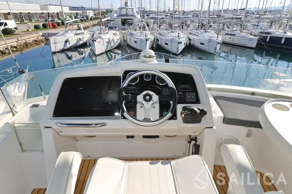 Antares 13.80 - Yacht Charter Sailica