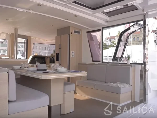 Bali 5.4. - Yacht Charter Sailica
