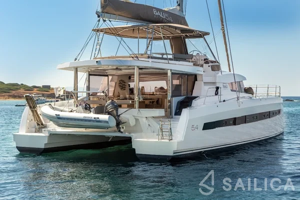 Bali 5.4. - Yacht Charter Sailica