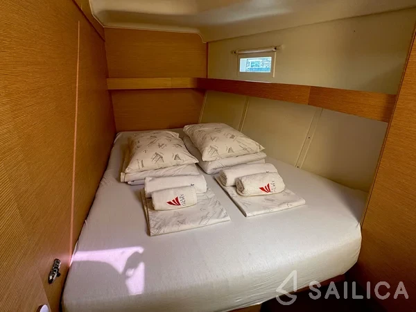 Elan 50 Impression - Yacht Charter Sailica