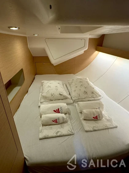 Elan 50 Impression - Yacht Charter Sailica