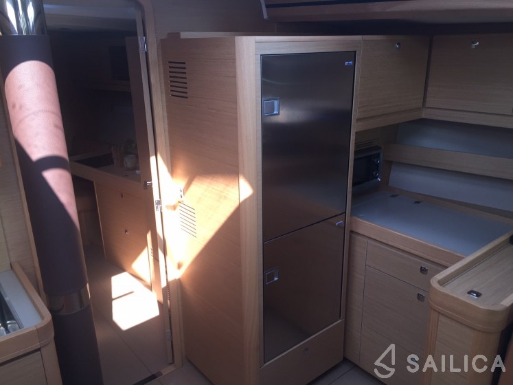 Dufour 56 Exclusive - Yacht Charter Sailica