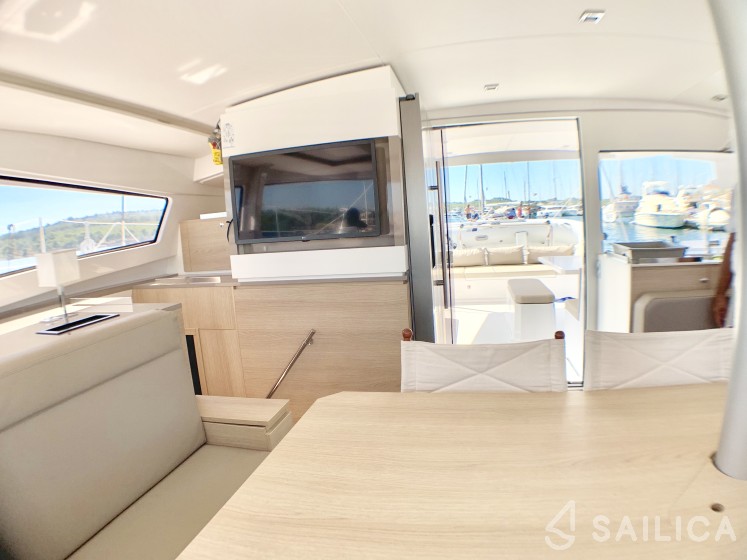 Bali 4.5 - Yacht Charter Sailica