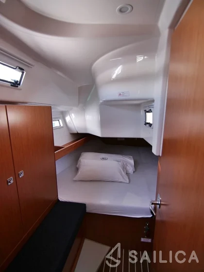 Bavaria 34 Cruiser - Yacht Charter Sailica
