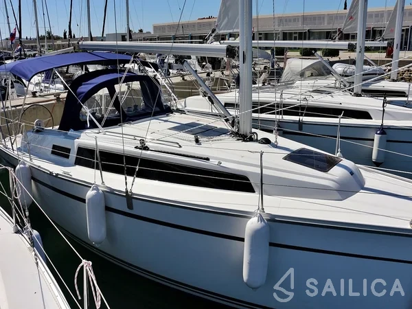 Bavaria 34 Cruiser - Yacht Charter Sailica