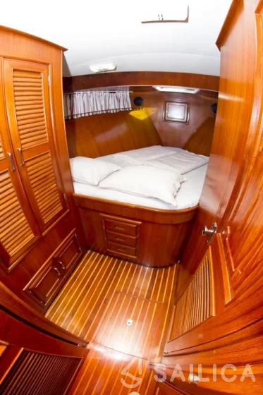 Staryacht 1670 - Yacht Charter Sailica