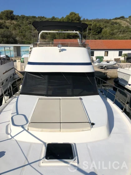 Staryacht 1670 - Yacht Charter Sailica