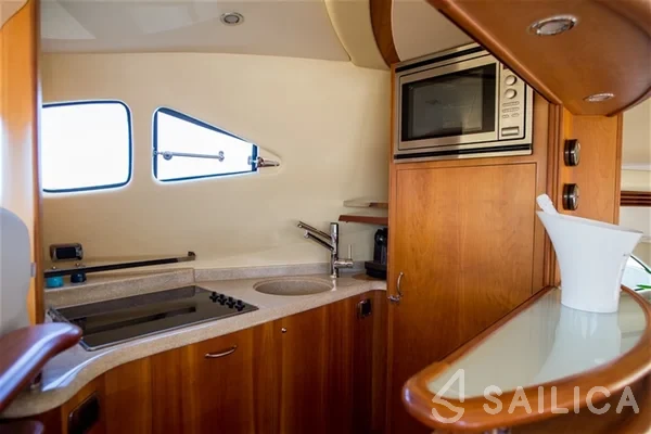 Aicon 56 - Yacht Charter Sailica