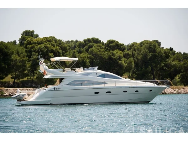 Aicon 56 - Yacht Charter Sailica