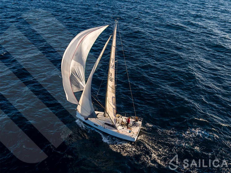 Pogo 30 - Yacht Charter Sailica