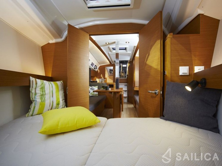 Sun Odyssey 349 - Yacht Charter Sailica