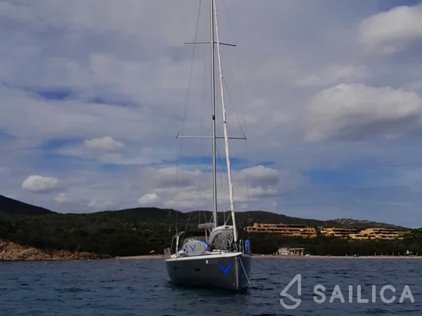 Dufour 460 GL - Yacht Charter Sailica