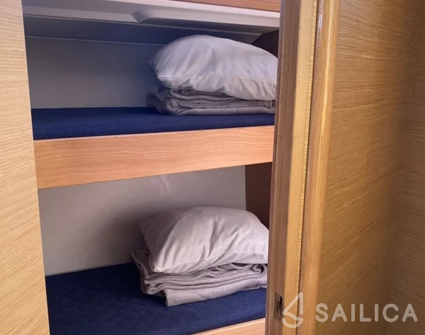Dufour 460 GL - Yacht Charter Sailica