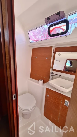 Dufour 460 GL - Yacht Charter Sailica