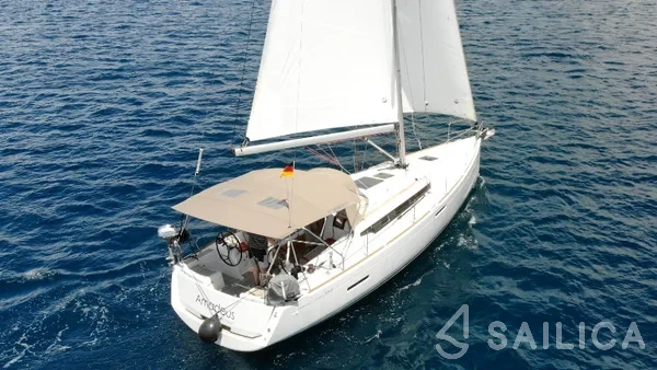 Sun Odyssey 389 - Yacht Charter Sailica
