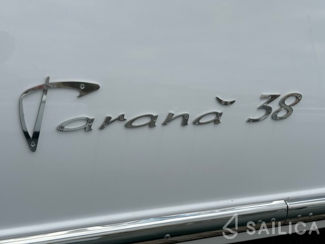 Rio Parana 38 - Yacht Charter Sailica