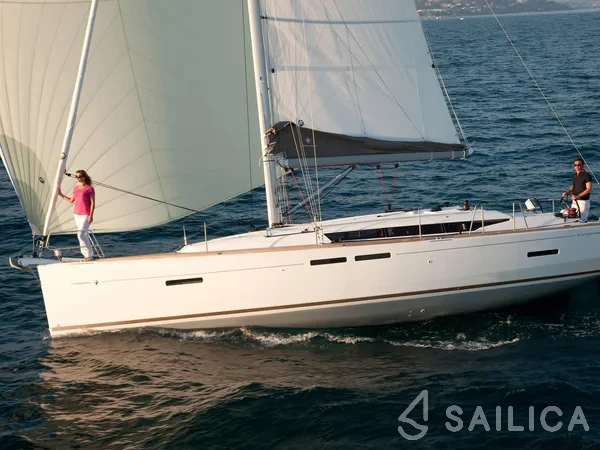 Sun Odyssey 419 - Yacht Charter Sailica