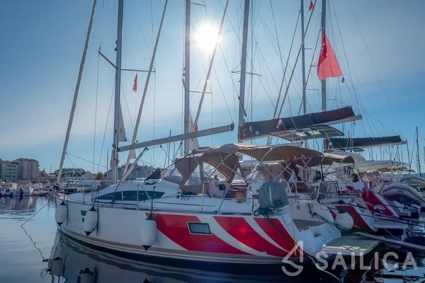 Elan 40 Impression - Yacht Charter Sailica