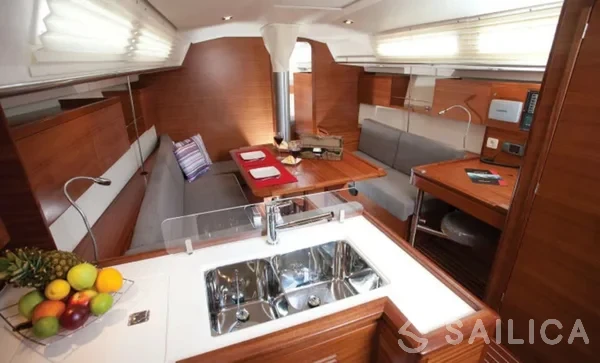 Salona 41 - Yacht Charter Sailica