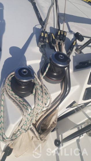 Lagoon 380 - Yacht Charter Sailica