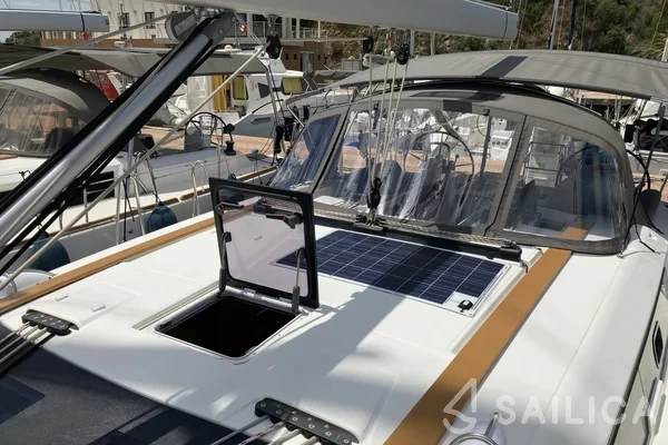 Dufour 460 GL - Yacht Charter Sailica