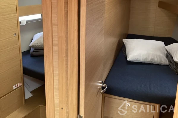 Dufour 460 GL - Yacht Charter Sailica