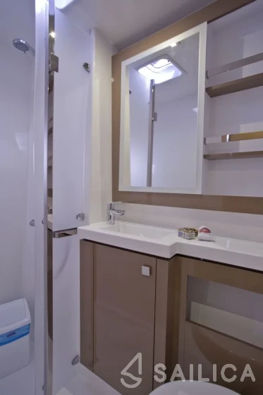 Saona 47 - Yacht Charter Sailica