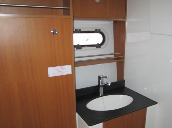 Bavaria Sport 34 HT - Yacht Charter Sailica