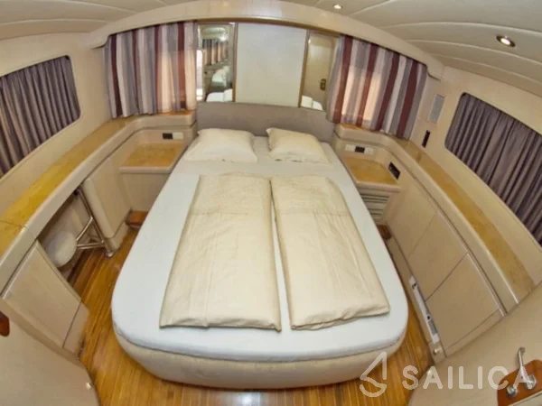 Johnson 56 - Yacht Charter Sailica