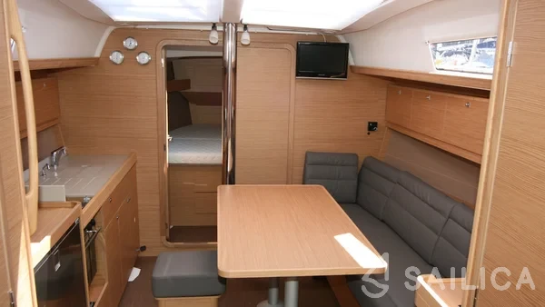 Dufour 382 GL - Yacht Charter Sailica