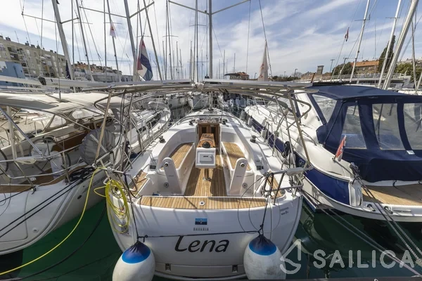 Bavaria Cruiser 34 Style - Yacht Charter Sailica