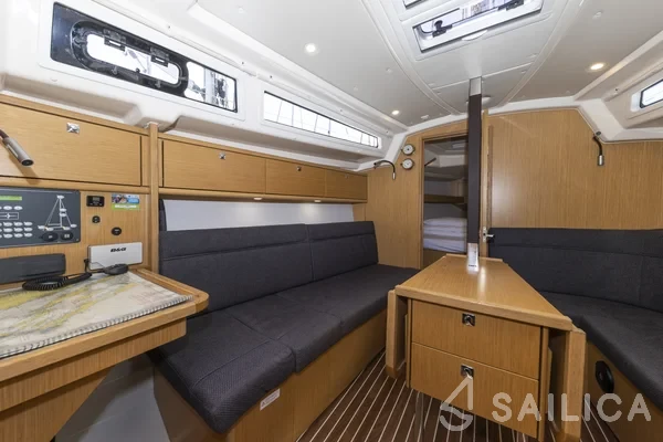 Bavaria Cruiser 34 Style - Yacht Charter Sailica