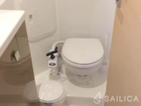 Lucia 40 - Yacht Charter Sailica