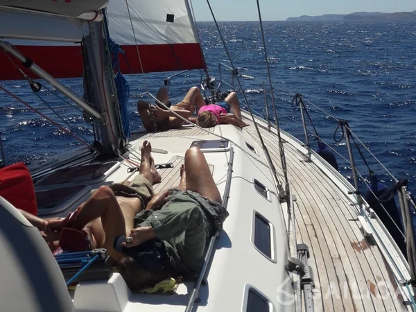 Alfa 51 - Yacht Charter Sailica