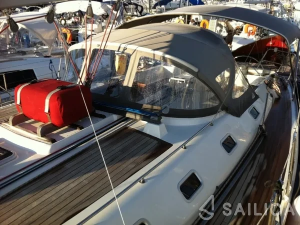 Alfa 51 - Yacht Charter Sailica